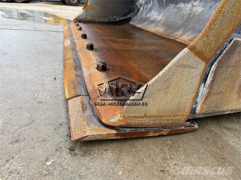 CAT 966K Hjullastere