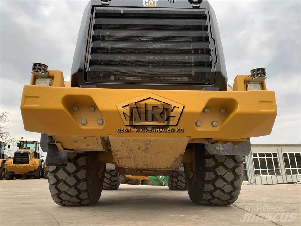 CAT 966M Hjullastere