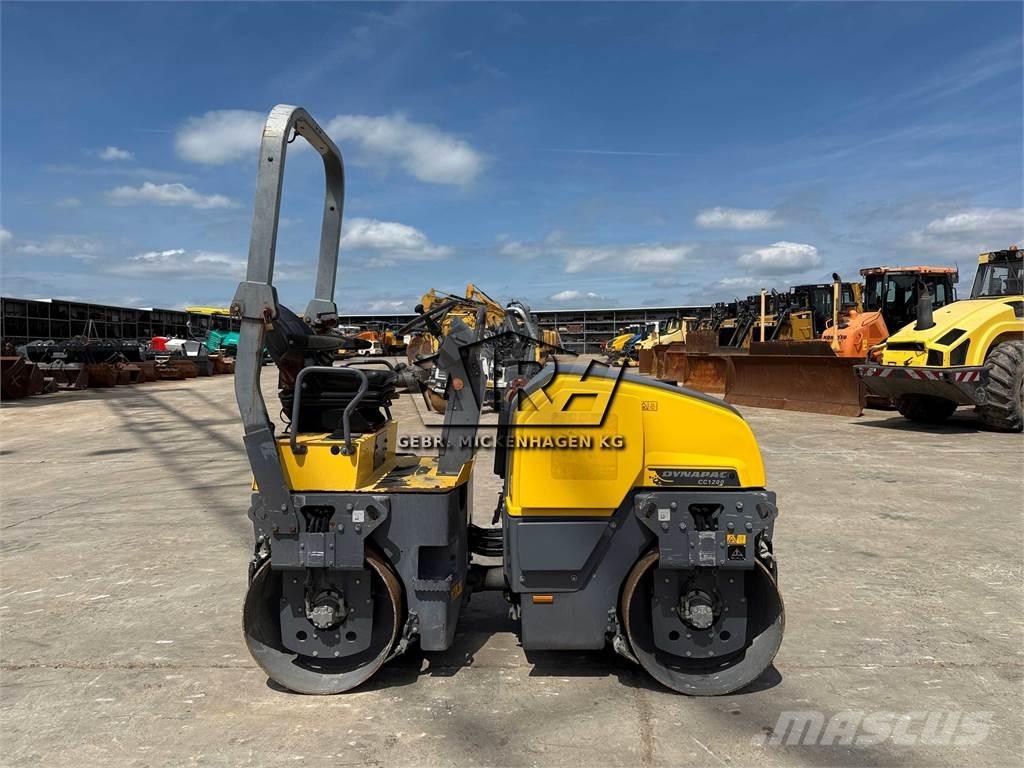 Dynapac CC1200 Tandem Valser