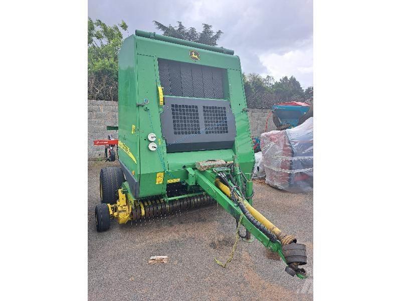 John Deere 592 Rundballepresser