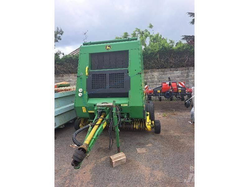 John Deere 592 Rundballepresser
