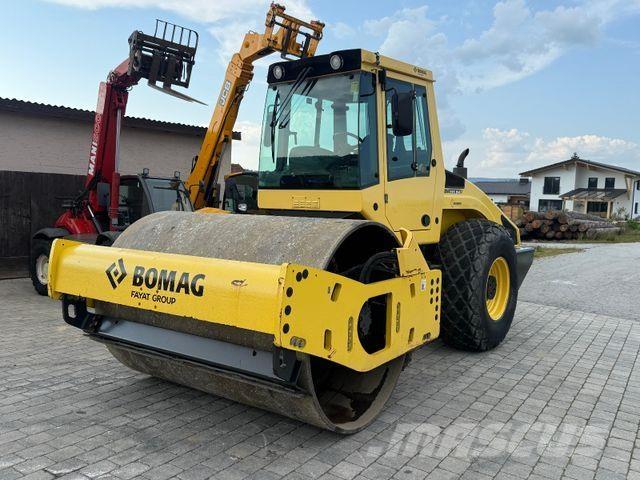 Bobcat 213 DH-4 Andre Valser