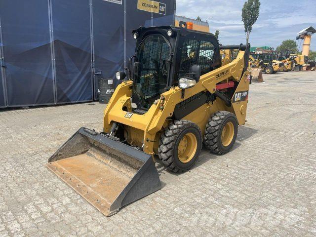 CAT 242D Anlegg - Annet