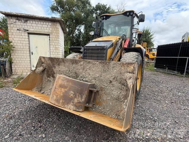 CAT 444 F Traktorgravere