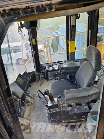 CAT 988 H Hjullastere