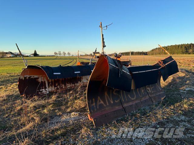 Dücker Schneepflug Vendeploger