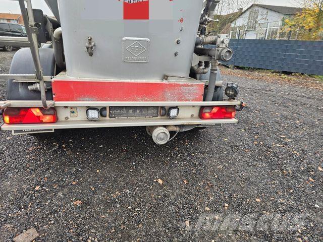 Feldbinder 46m³ Tanksemi