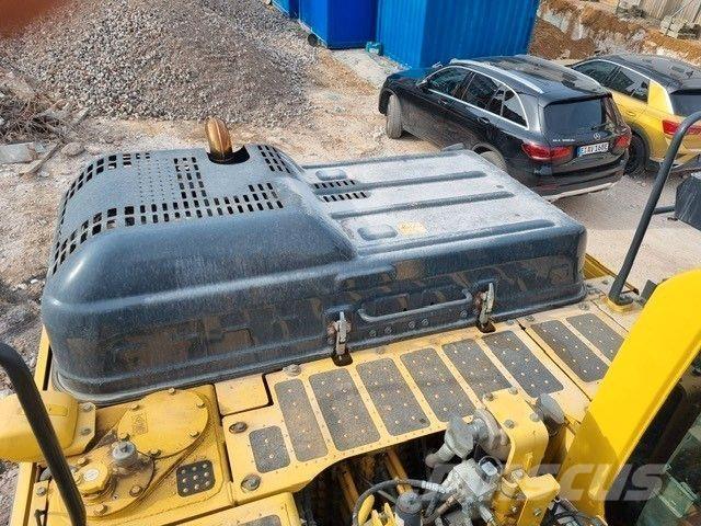 Komatsu PC210LC11 Beltegraver