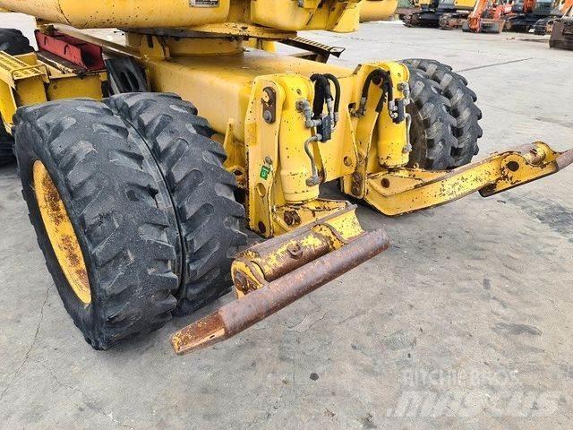 Komatsu PW 110 Hjulgravere