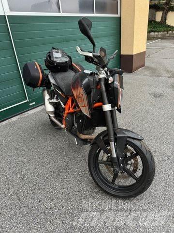 KTM 690 DUKE Andre lastebiler
