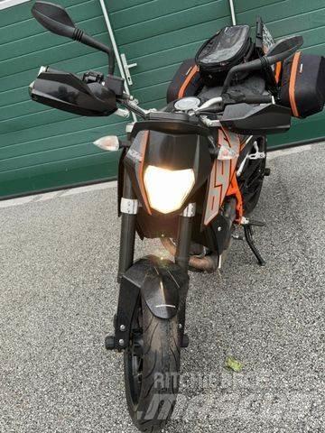 KTM 690 DUKE Andre lastebiler