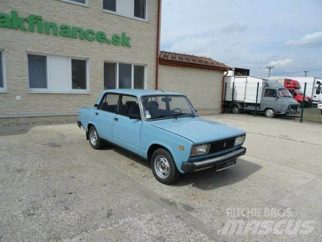Lada 2105 vin 656 Personbiler