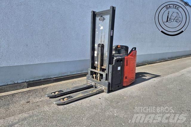 Linde D14SP-133-01 Høytløftende plukketruck