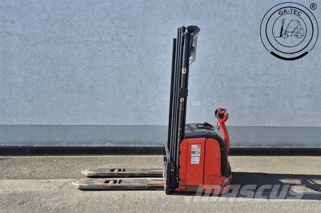 Linde L14i Høytløftende plukketruck
