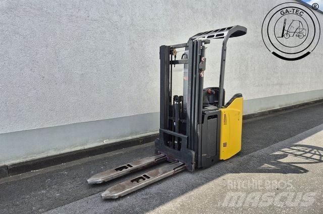 Linde L14SP Høytløftende plukketruck