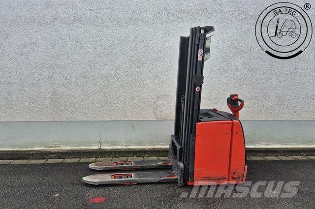 Linde L16 Høytløftende plukketruck
