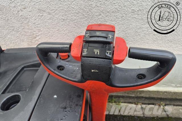 Linde L16 Høytløftende plukketruck