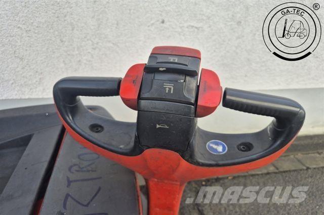 Linde L16 Høytløftende plukketruck