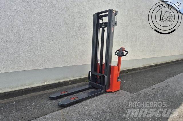 Linde ML 10 Høytløftende plukketruck