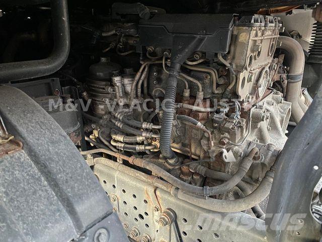 Mercedes-Benz 2542 Chassis