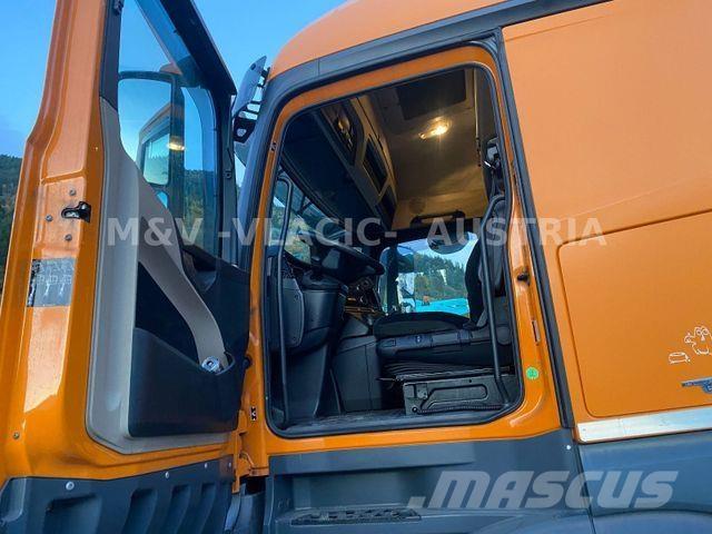 Mercedes-Benz 2542 Chassis