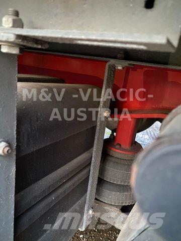 Schwarzmüller Mega Gardintrailer