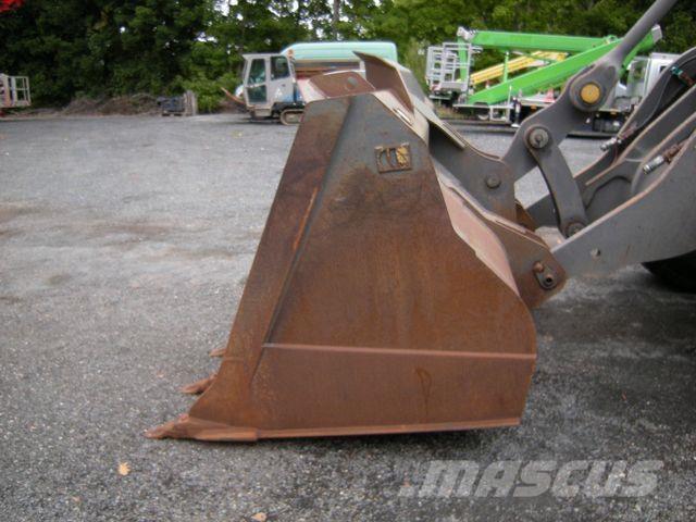 Volvo L 120 E Hjullastere