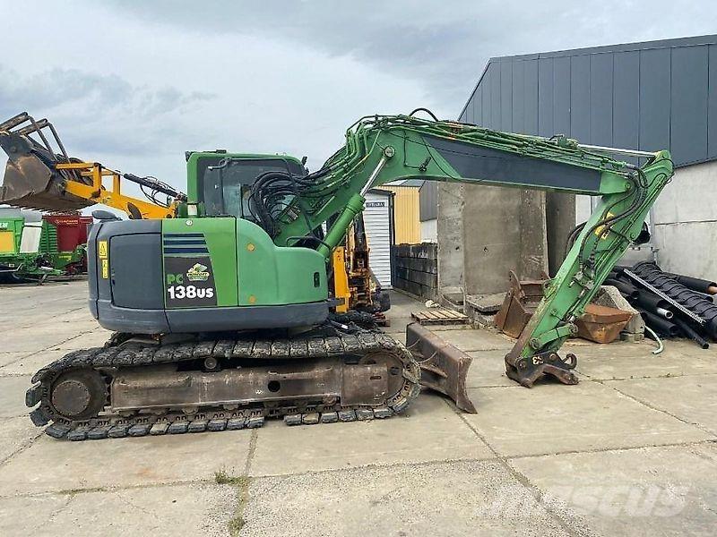 Komatsu PC138-8 Beltegraver