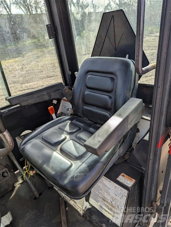 Bobcat X220 Minigravere <7t