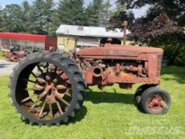 Farmall M Tractor Anlegg - Annet
