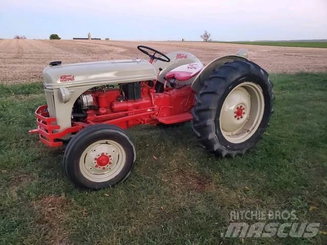 Ford 8 N Tractor Anlegg - Annet