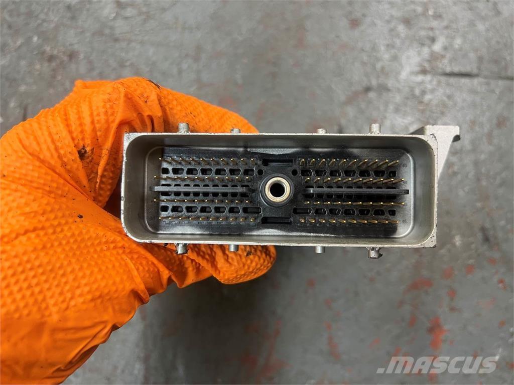 Allison  Lys - Elektronikk