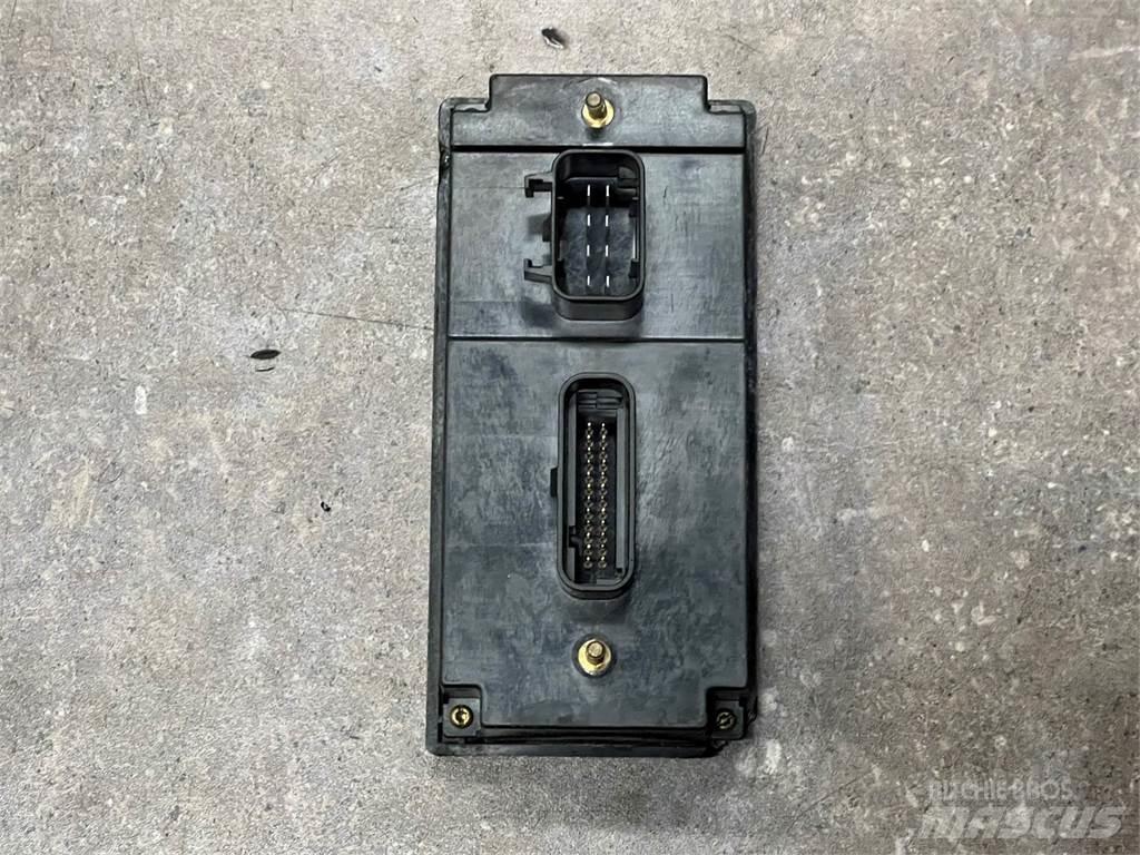 Autocar  Lys - Elektronikk
