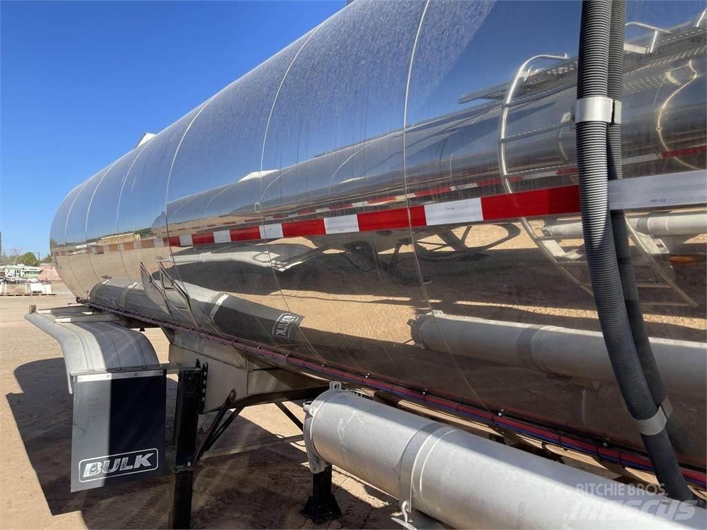  BULK Tanktrailere
