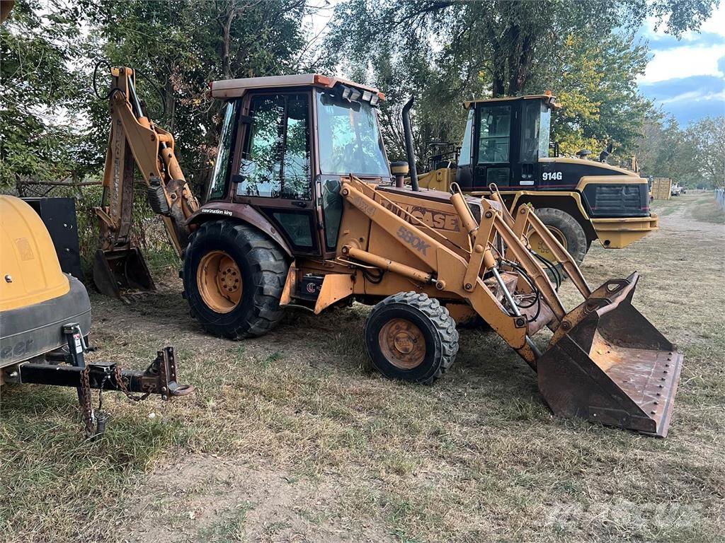 CASE 580K Traktorgravere