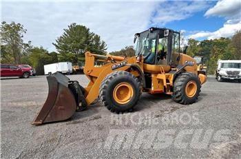 CASE 821F Hjullastere