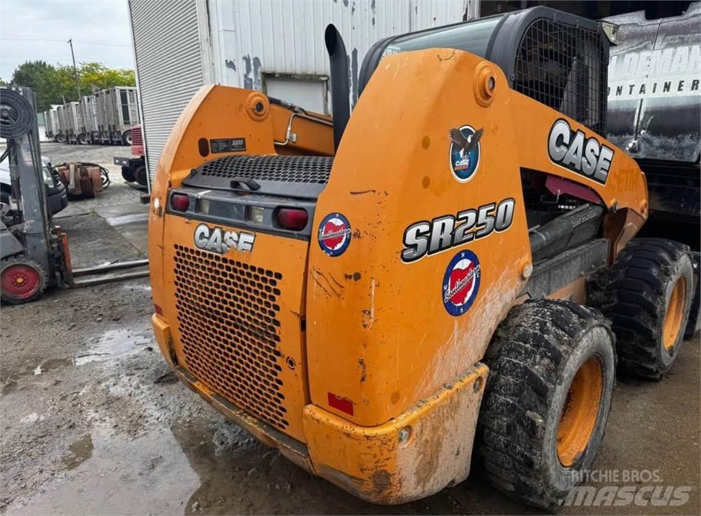 CASE SR250 Kompaktlastere