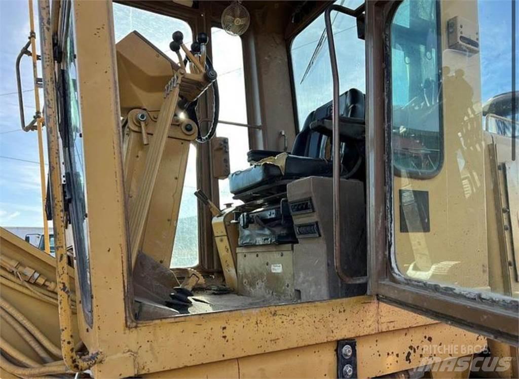 CAT 140G Veihøvler