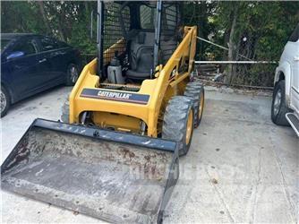 CAT 216B Kompaktlastere