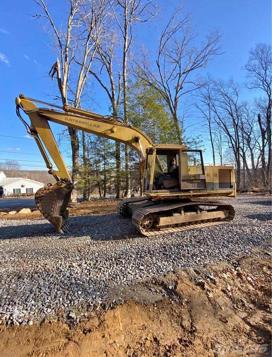 CAT 225 Beltegraver