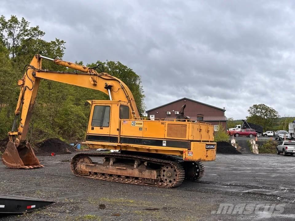 CAT 235B Beltegraver