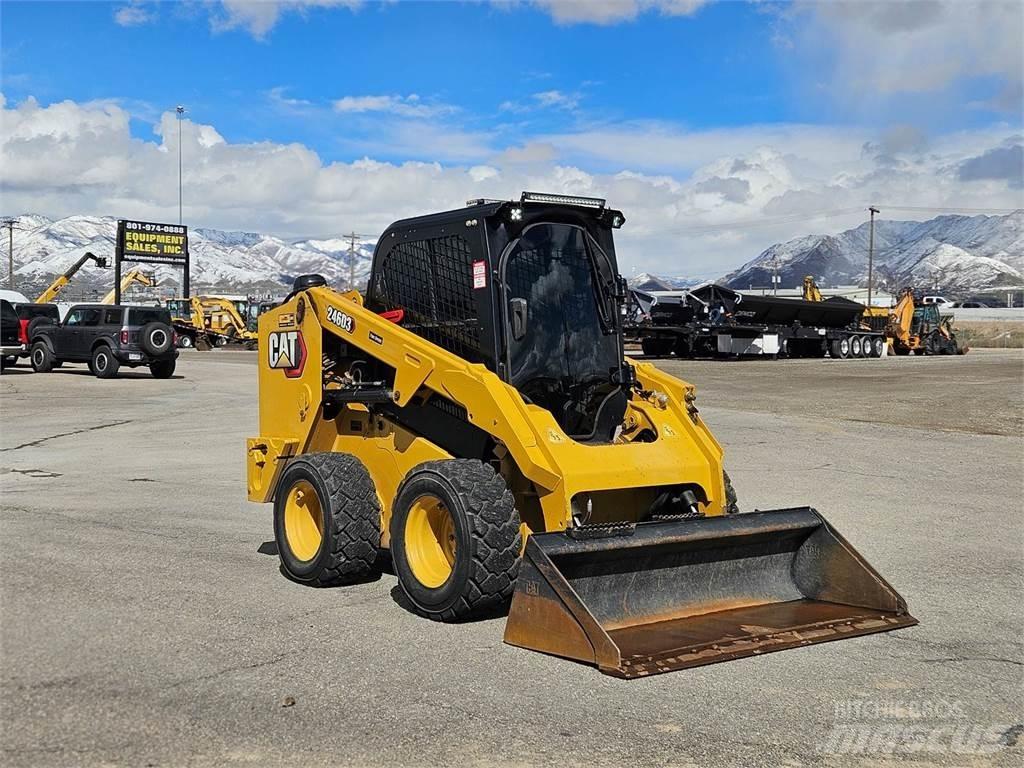 CAT 246D3 Kompaktlastere