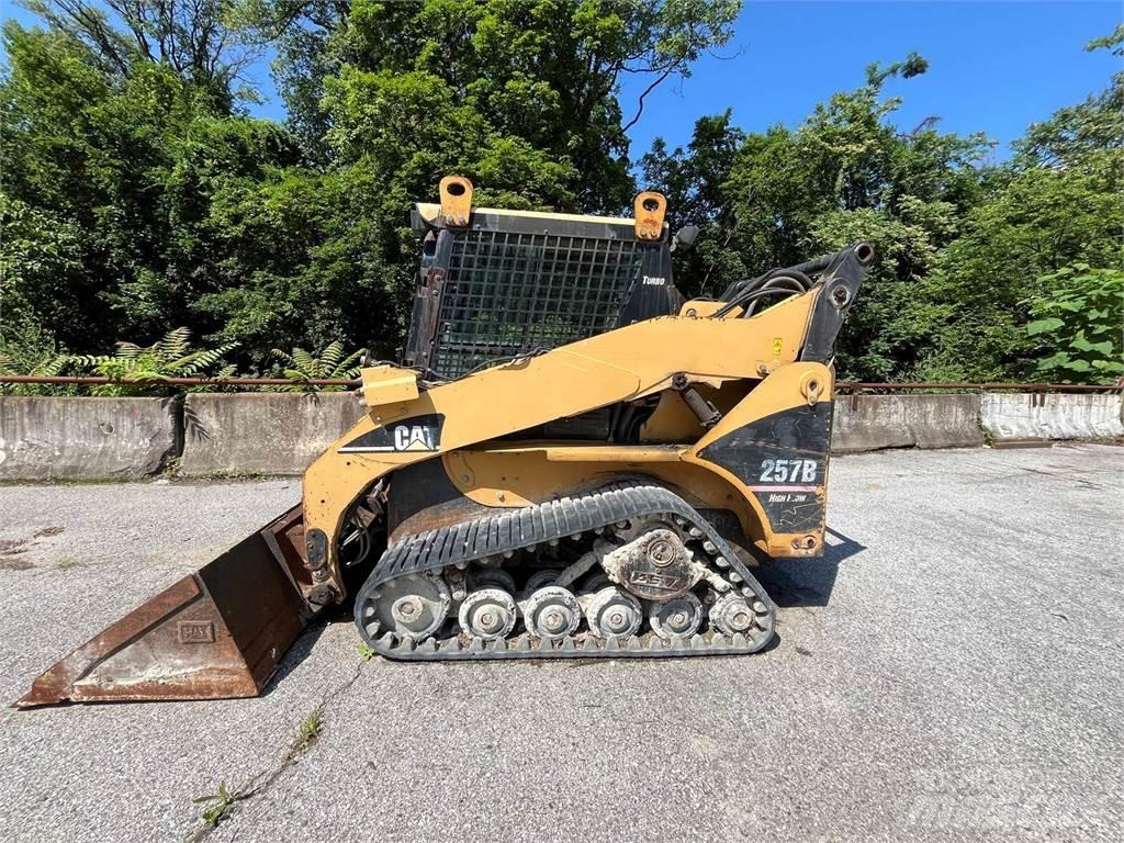 CAT 257B Kompaktlastere