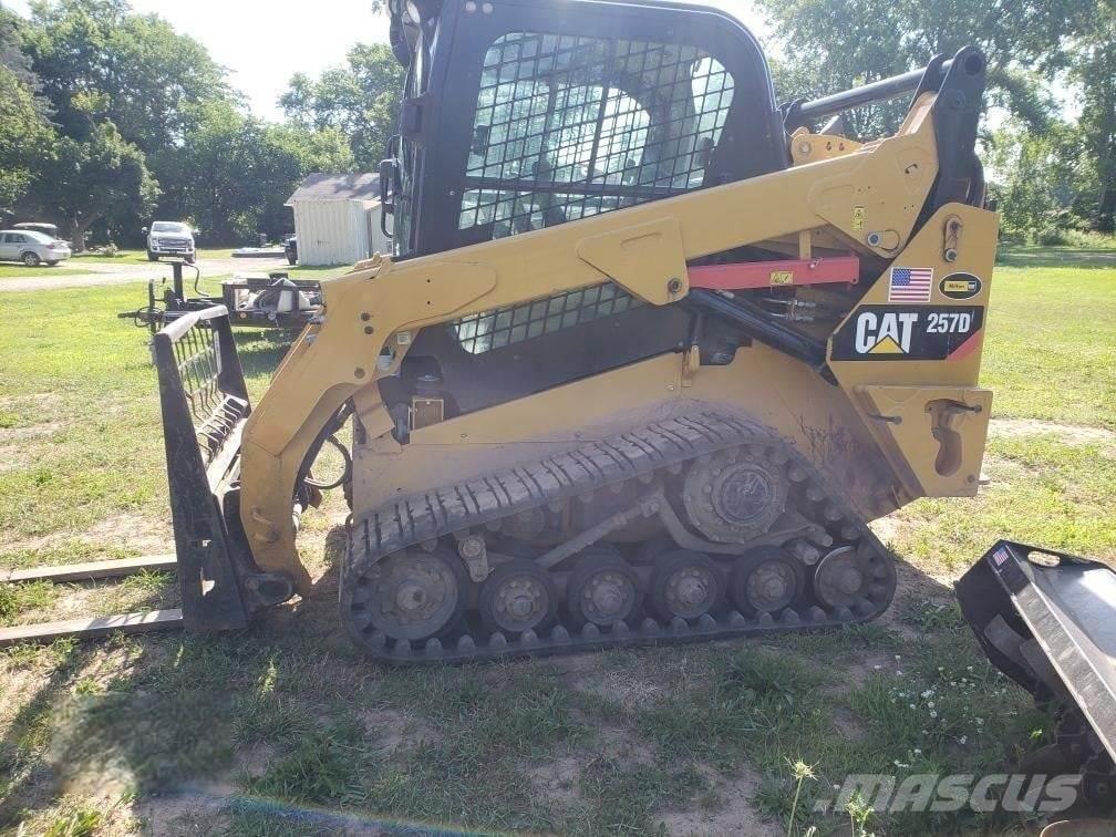 CAT 257D Kompaktlastere