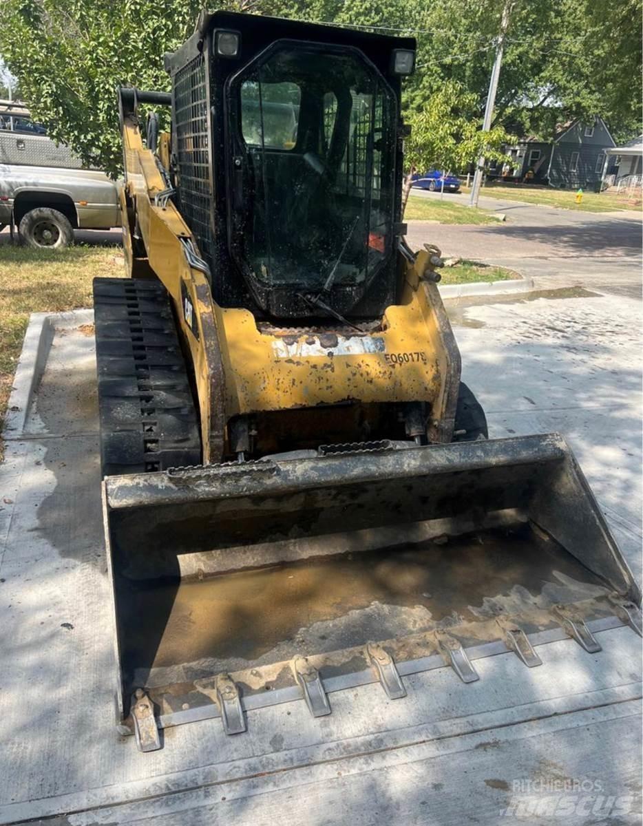 CAT 259B3 Kompaktlastere
