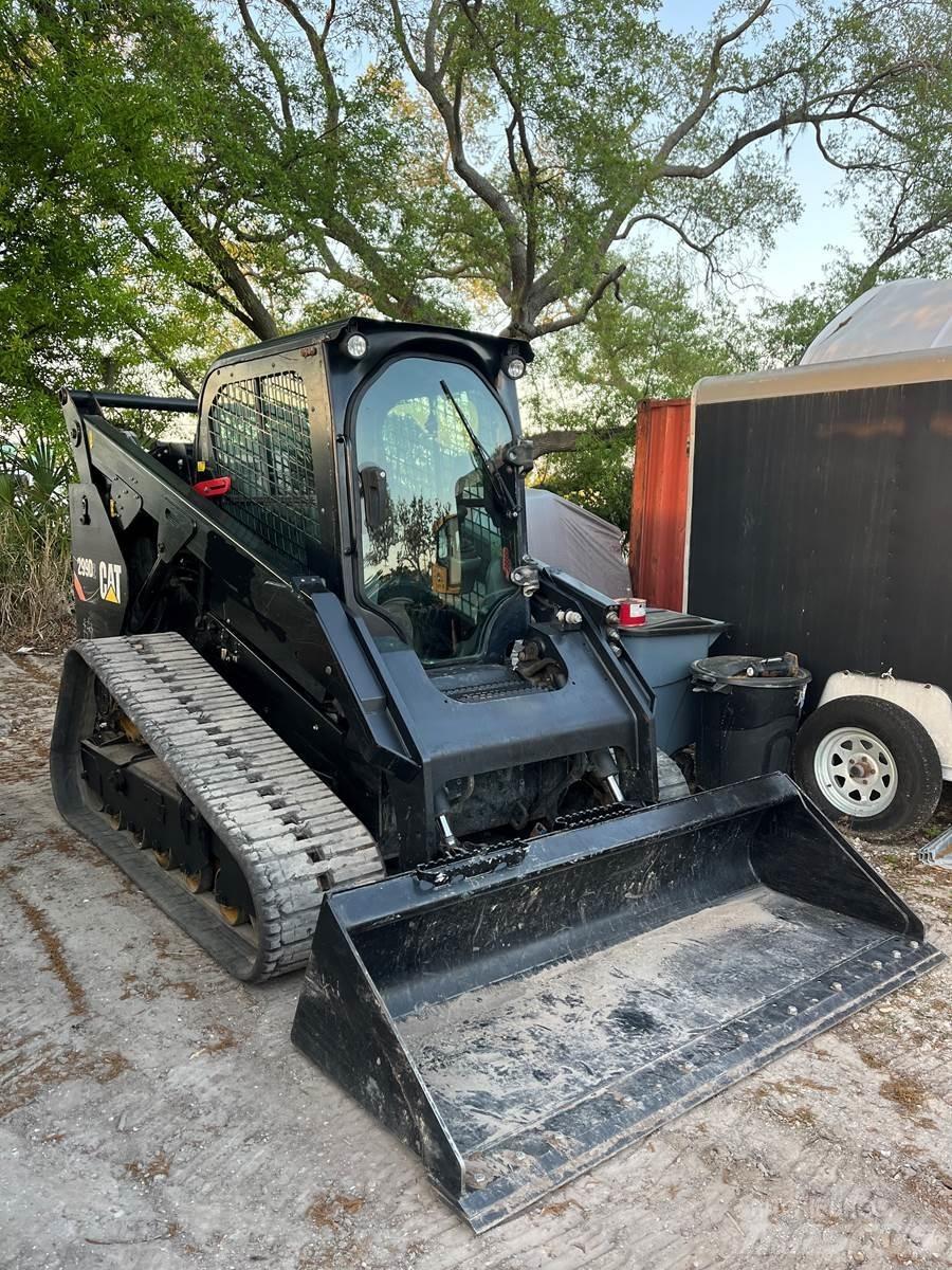 CAT 299D2 Kompaktlastere
