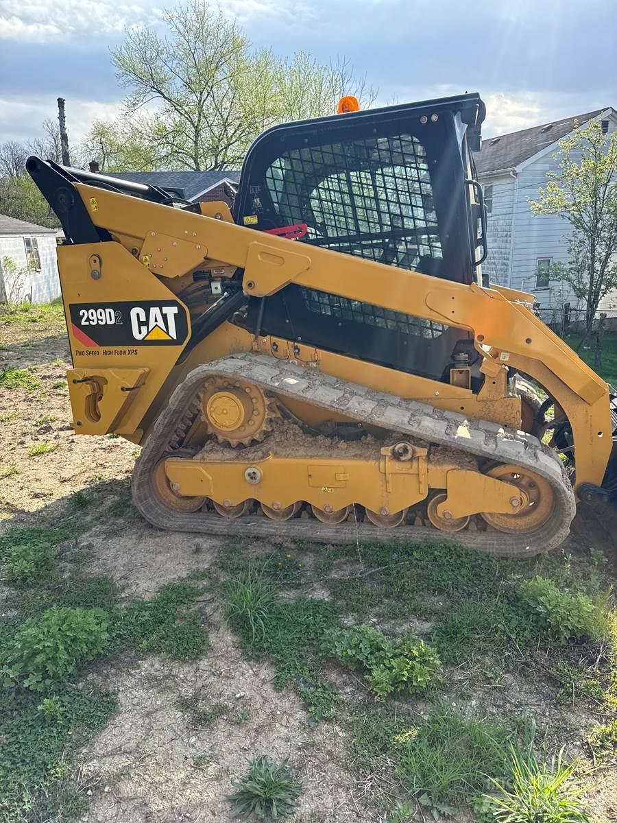 CAT 299D2 Kompaktlastere