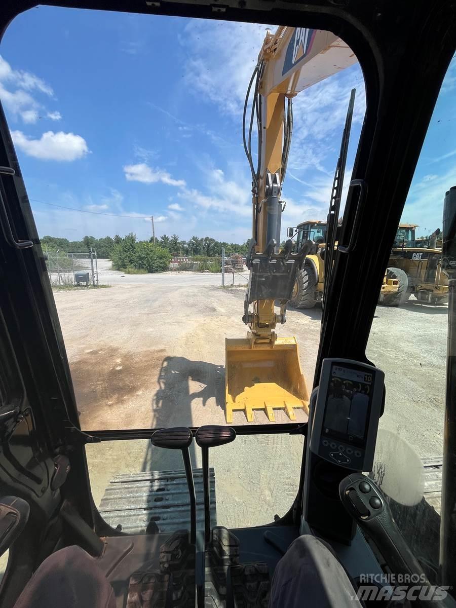 CAT 313FL Beltegraver