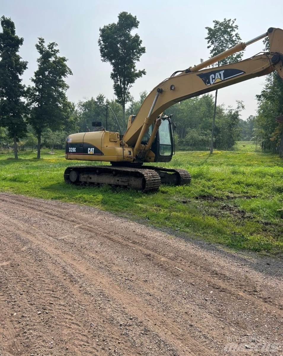CAT 320C Beltegraver