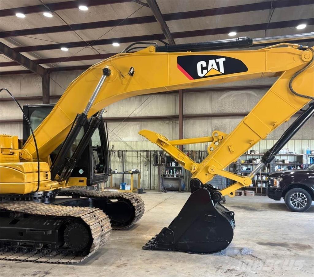 CAT 320DL Beltegraver